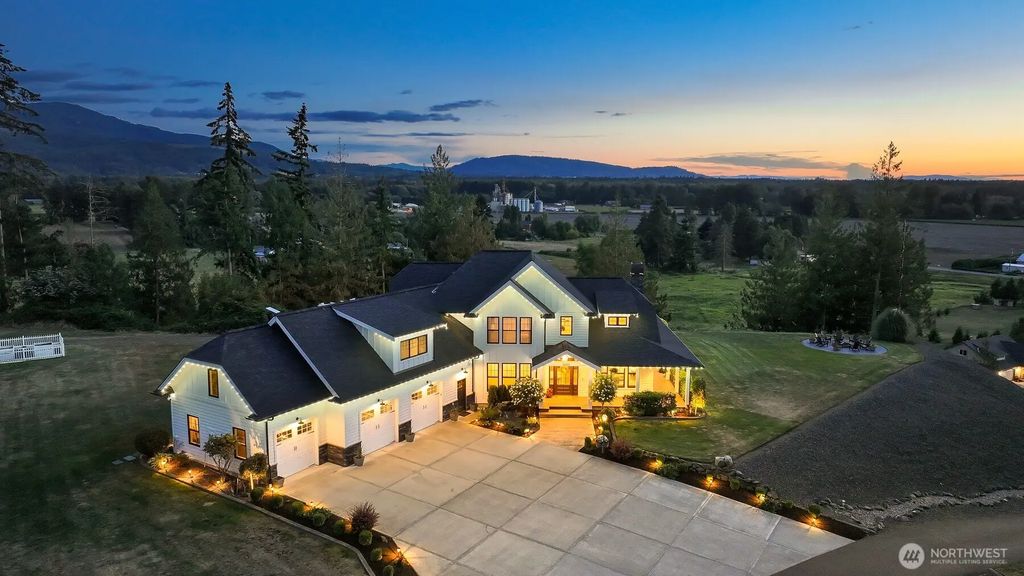 3655 Siper Lane, Everson