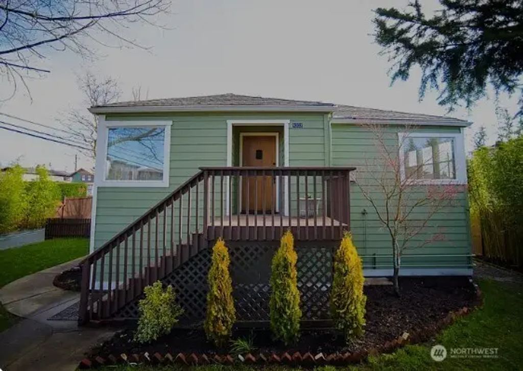 9202 17th Avenue Sw, Seattle