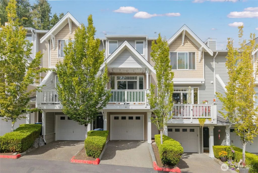 23120 Se Black Nugget Road L4, Issaquah