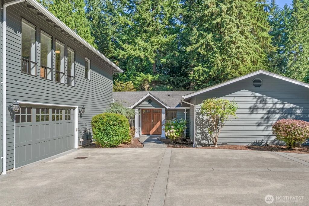 15022 Ne 201st Street, Woodinville