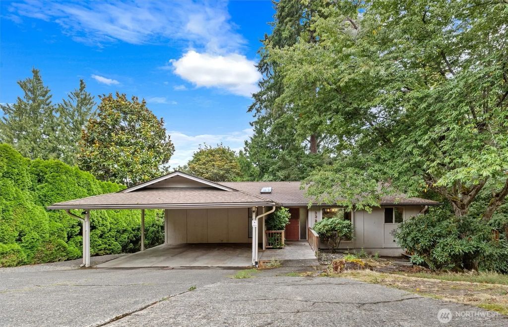 3322 102nd Avenue Ne, Bellevue