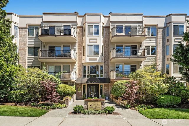 200 99th Avenue Ne 28, Bellevue