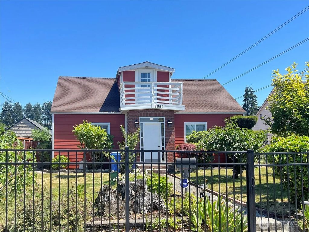 7041 S Fife Street, Tacoma