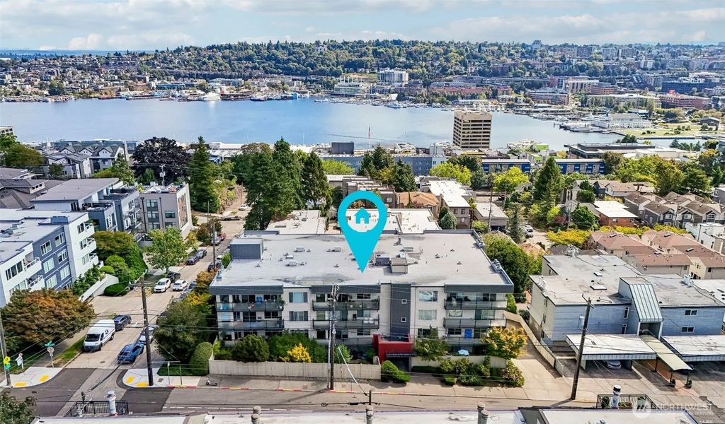 1250 Taylor Avenue N 102, Seattle