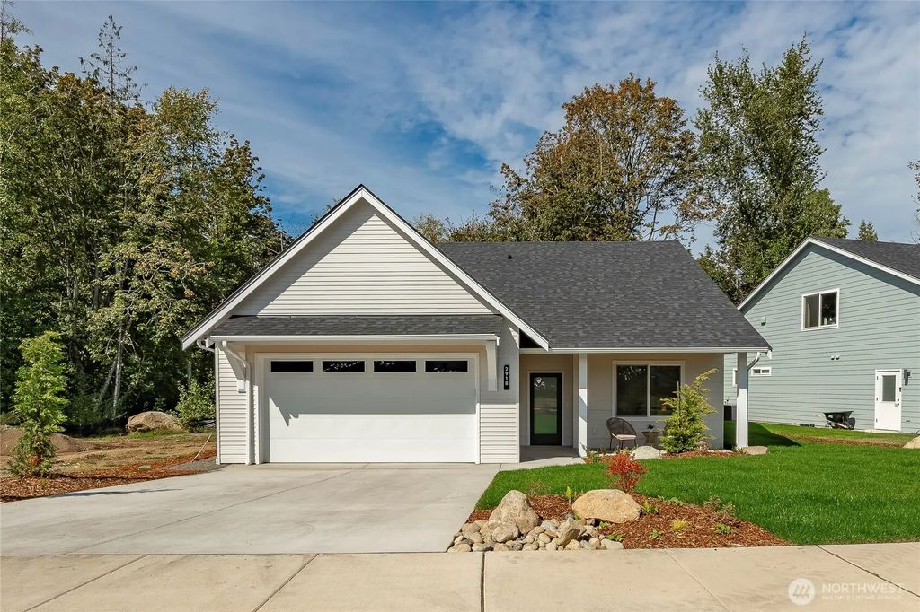 2918 Cedar View Way, Blaine