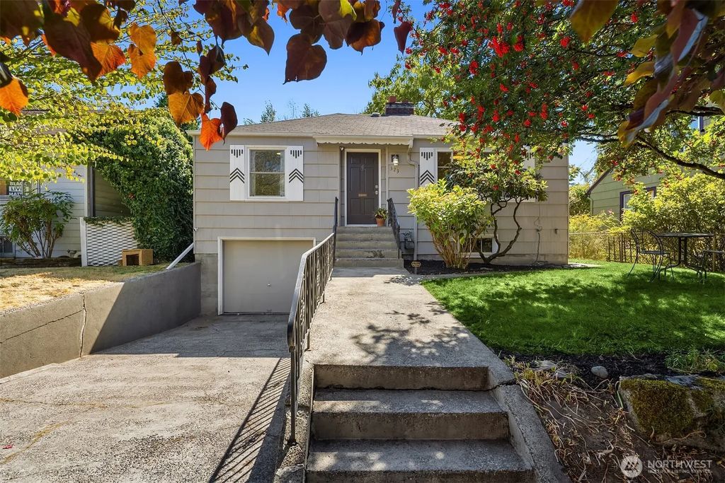 323 Nw 83rd Street, Seattle