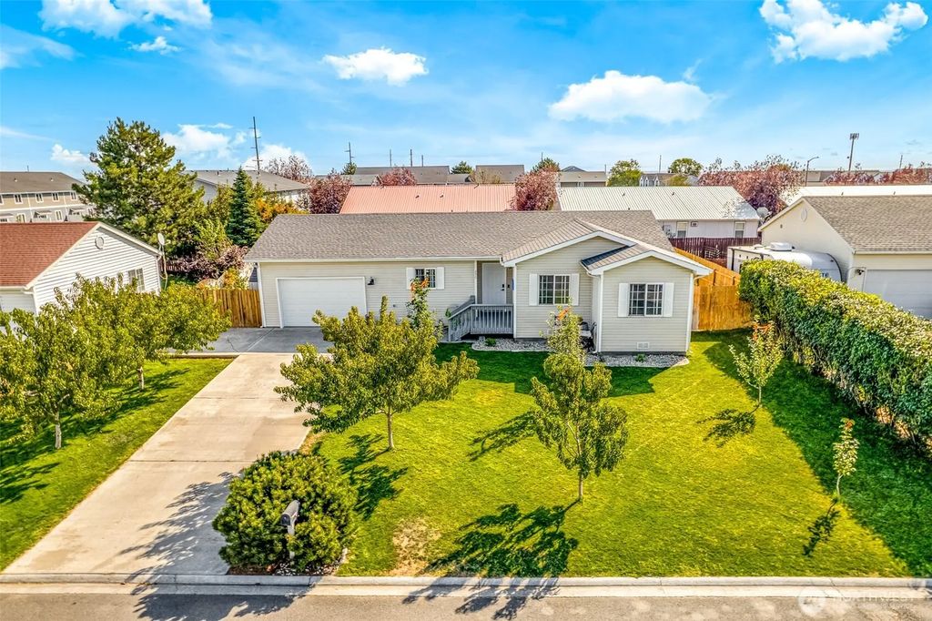 250 J Street Ne, Ephrata