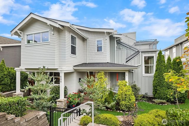 609 1st Street, Kirkland