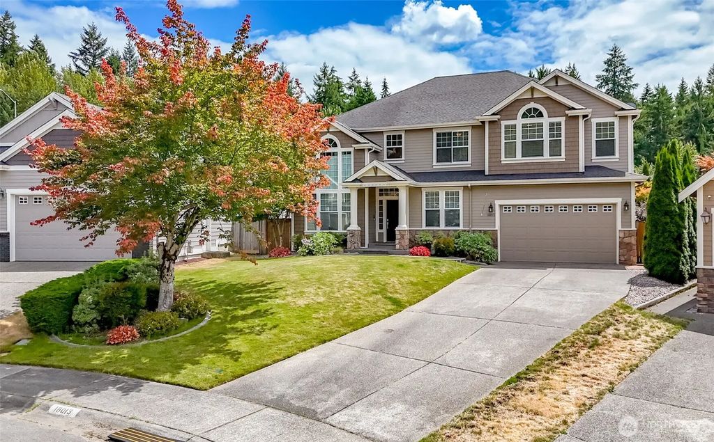 18013 121st Avenue E, Puyallup