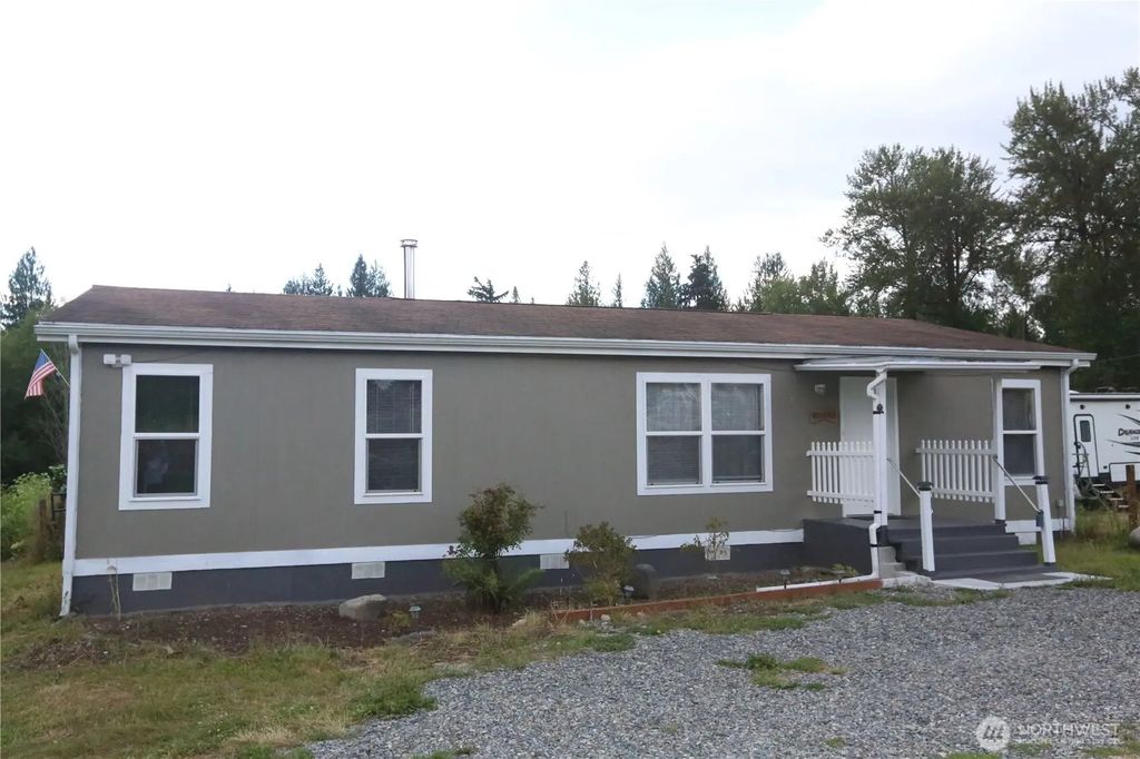 12519 288th Street E, Graham
