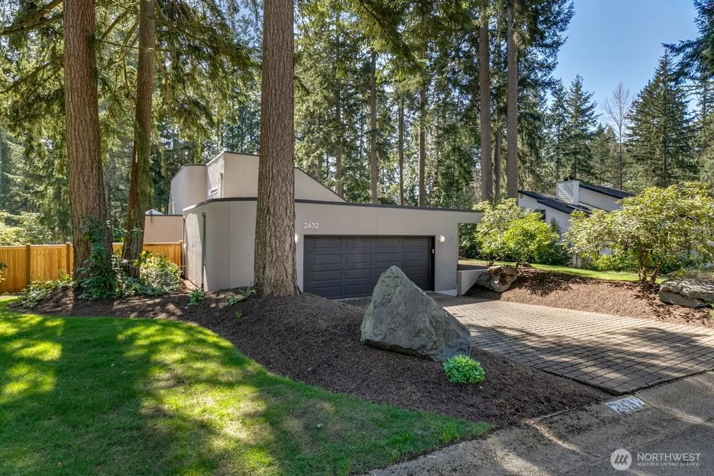 2432 145th Place Se, Mill Creek