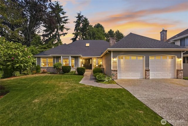 17102 Ne 37th Place, Bellevue