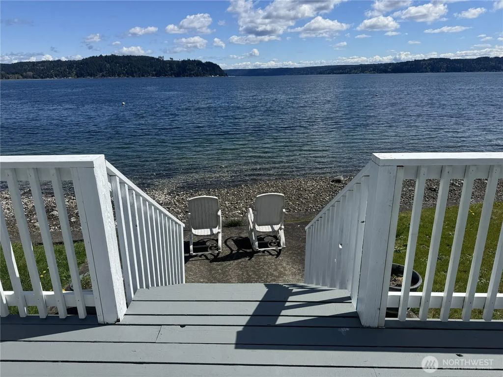 22600 N Us Hwy 101, Shelton