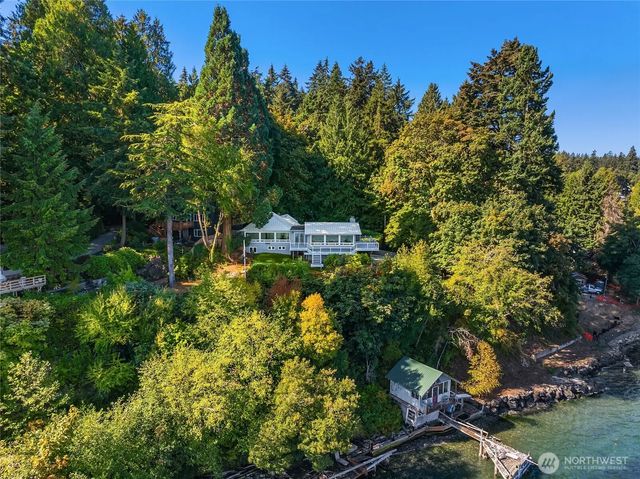 9588 Green Spot Place Ne, Bainbridge Island