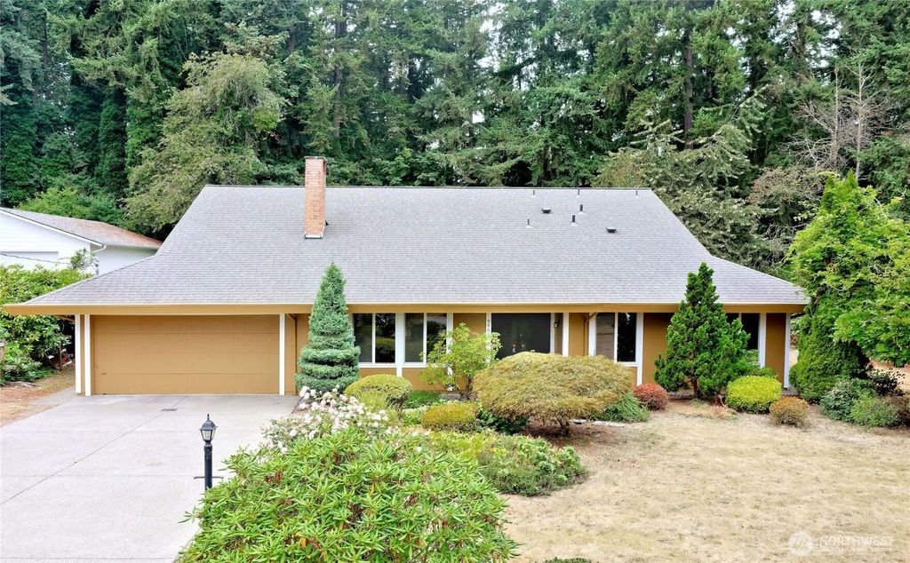 9802 58th Court E, Puyallup