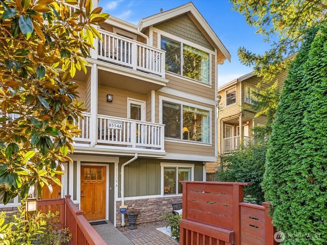 8554 A Mary Avenue Nw, Seattle