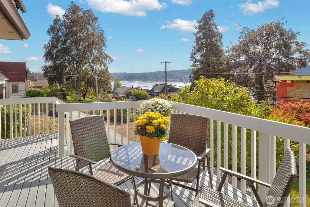 18750 Fjord Drive Ne, Poulsbo