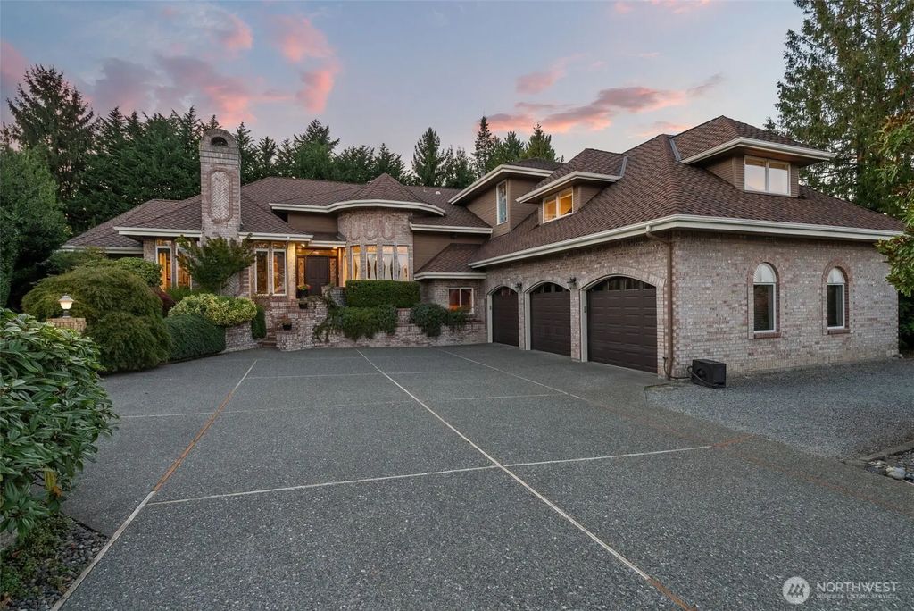 19305 4th Place Sw, Normandy Park