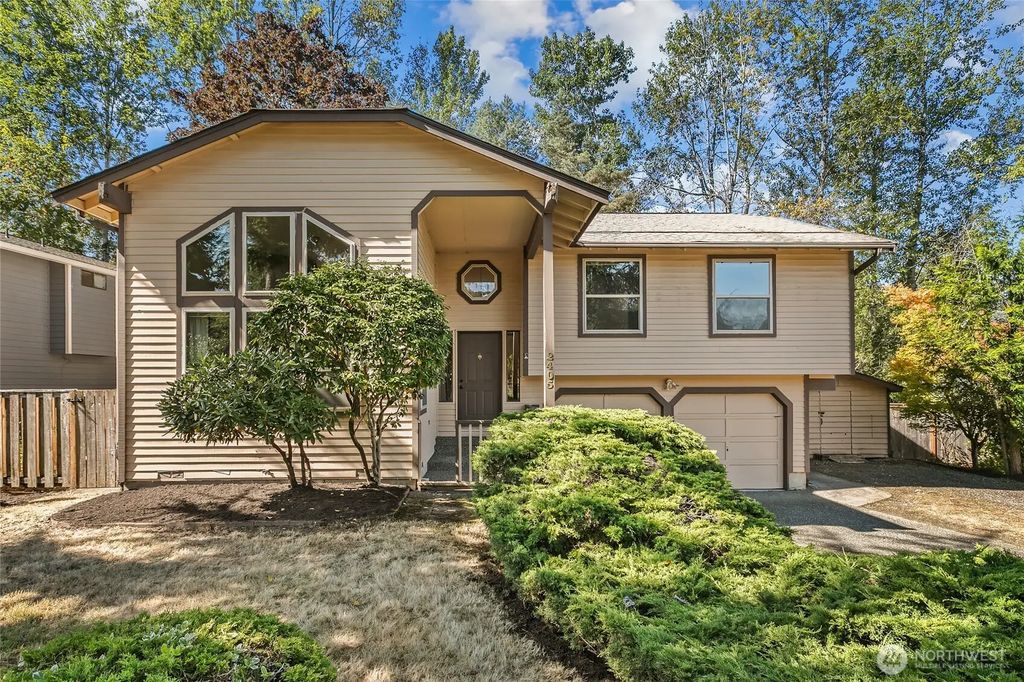 2405 Main Court S, Renton