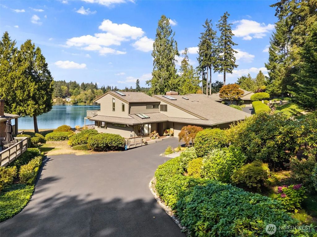 1804 Eagle Harbor Lane Ne 4, Bainbridge Island