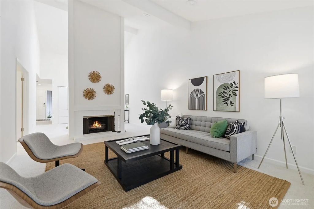 149 140th Place Ne 125, Bellevue