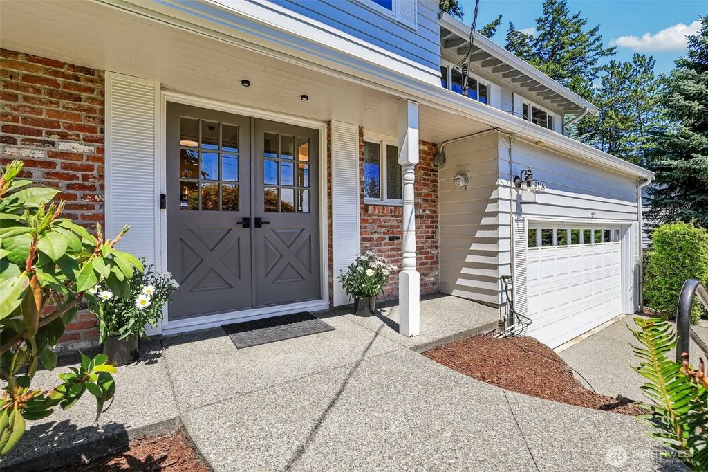 9116 Se 72nd Place, Mercer Island
