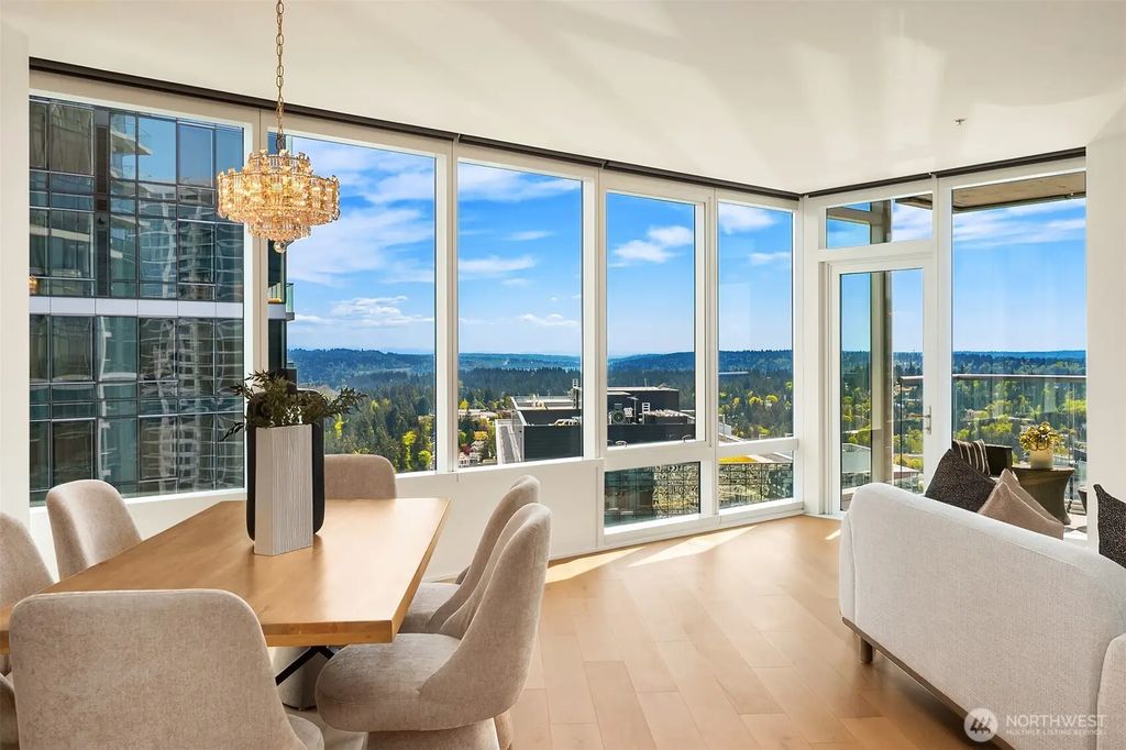 500 106th Avenue Ne 3211, Bellevue