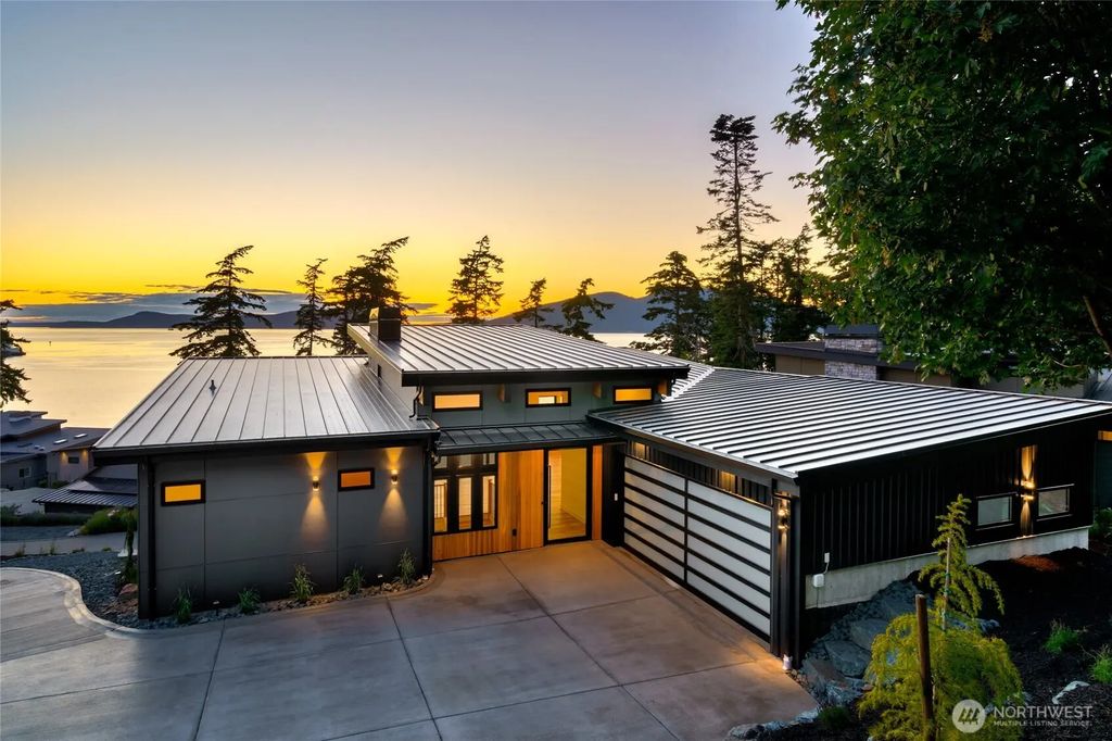 4209 Navigator Lane, Anacortes