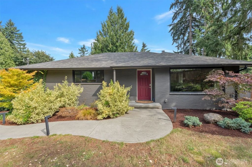 18828 156th Avenue Ne, Woodinville