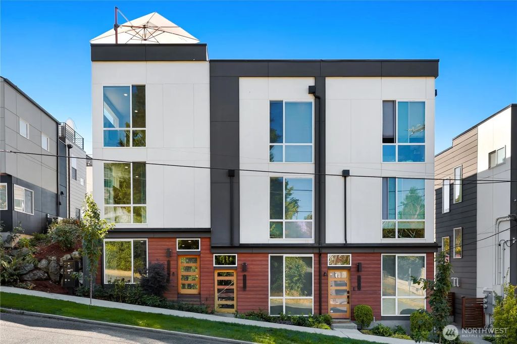 2909 S Dearborn, Seattle