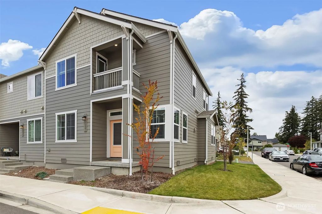 1221 E 53rd Street, Tacoma