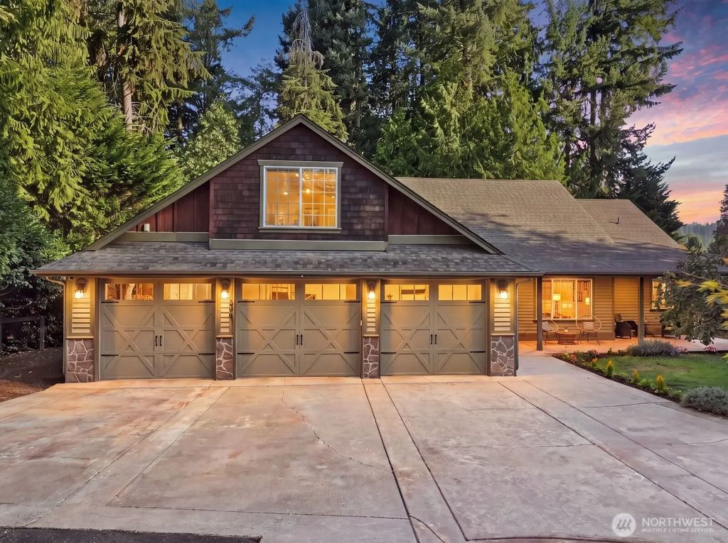 17006 37th Avenue Ne, Lake Forest Park