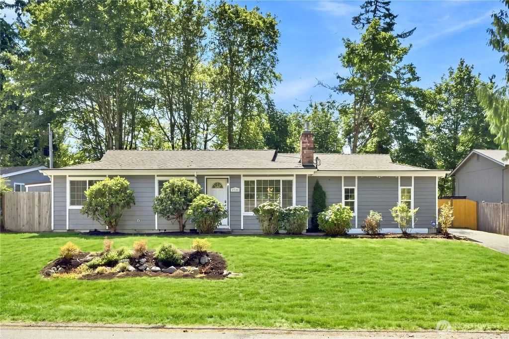 21205 Ne 60th Place, Redmond