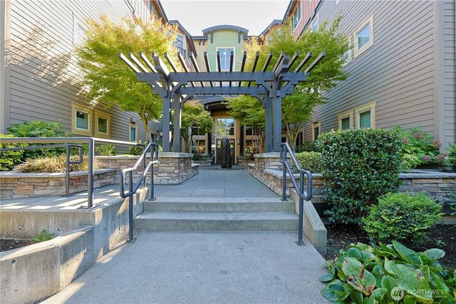 15700 116th Avenue Ne 209, Bothell