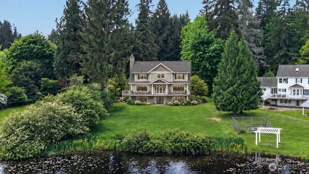 107 Xx W Lake Joy Drive Ne, Carnation
