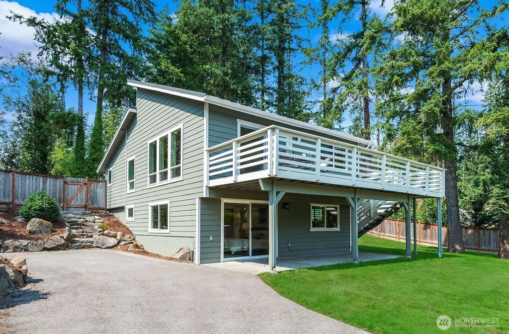 22738 Se 22nd Place, Sammamish