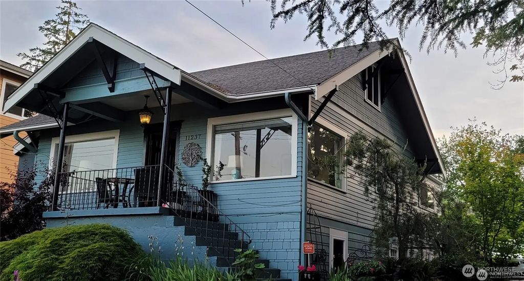 11237 84th Avenue S, Seattle
