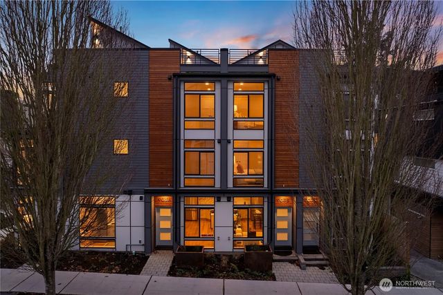 903 A Nw 56th Street, Seattle