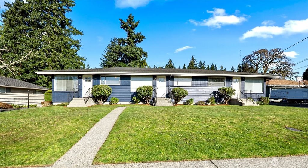 5615 Beverly Ln, Everett