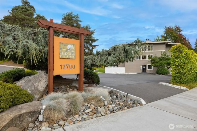 12700 Ne 8th Street E102, Bellevue