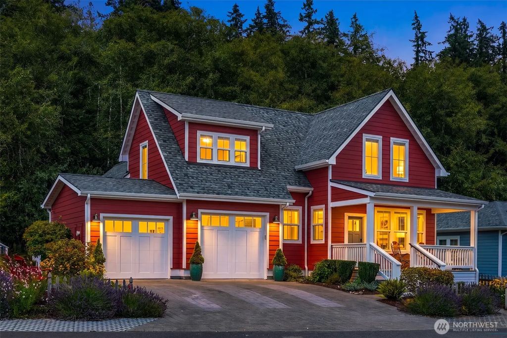300 Anchor Lane, Port Ludlow