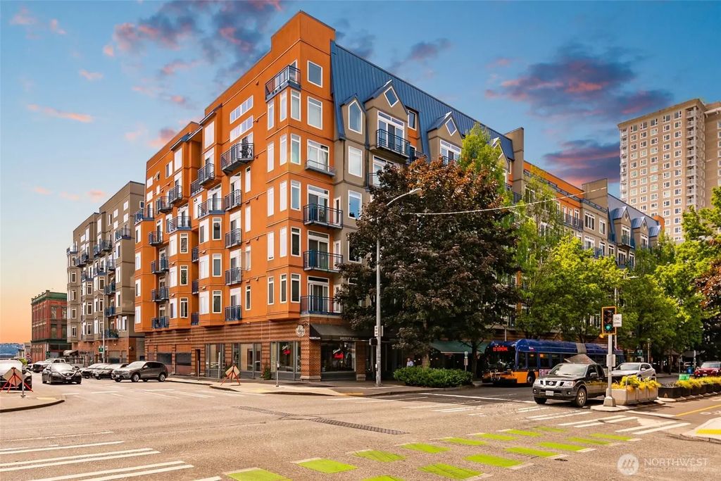 2415 2nd Avenue 427, Seattle