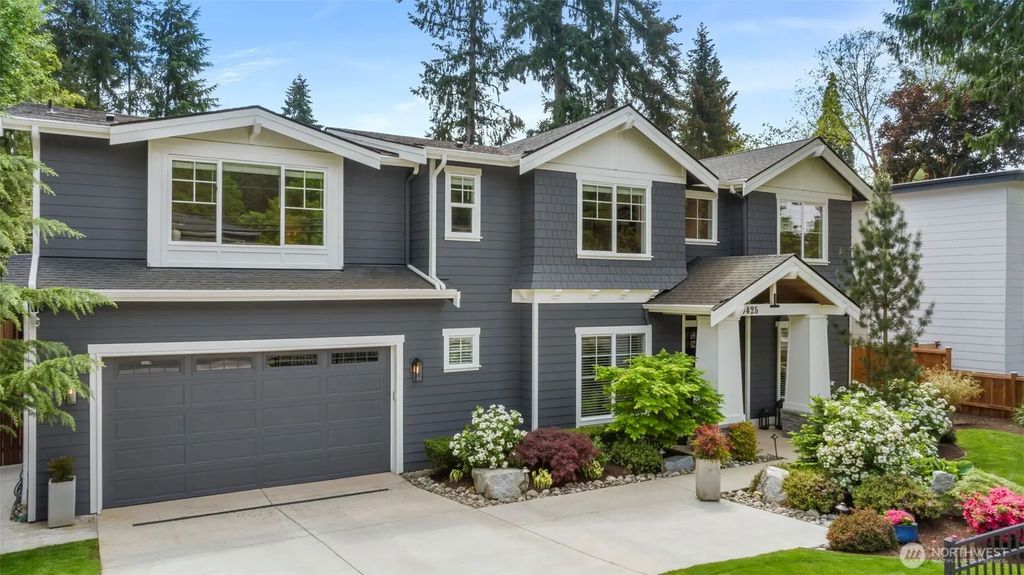 10425 Ne 112th Street, Kirkland