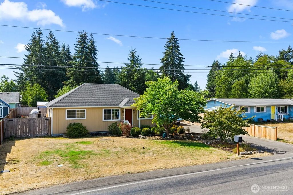 211 Mosman Avenue Se, Yelm