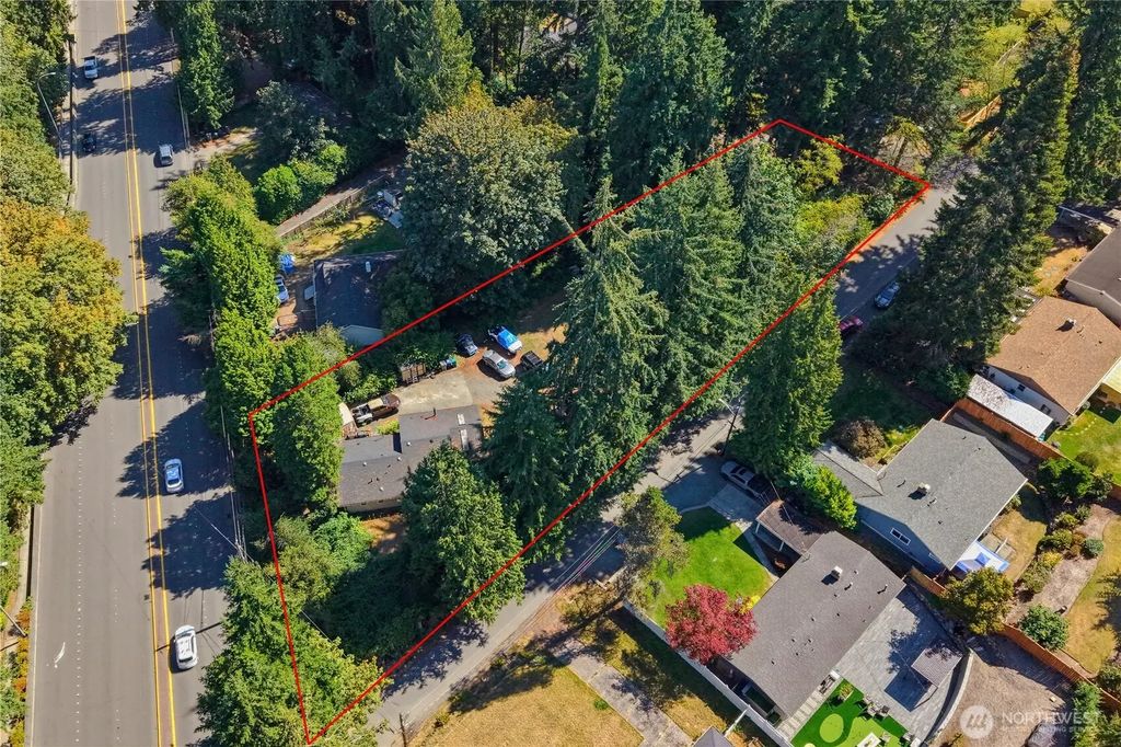13403 Redmond Way, Redmond