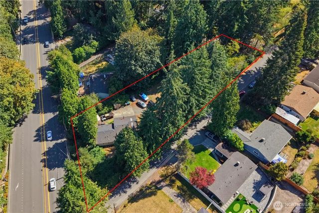 13403 Redmond Way, Redmond