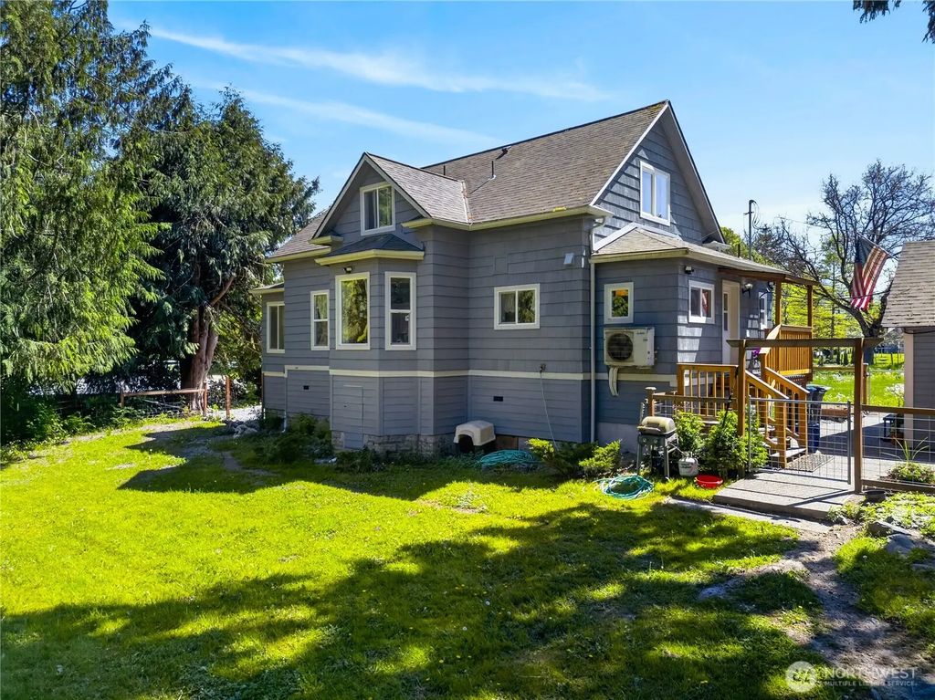2115 Valley Highway, Deming