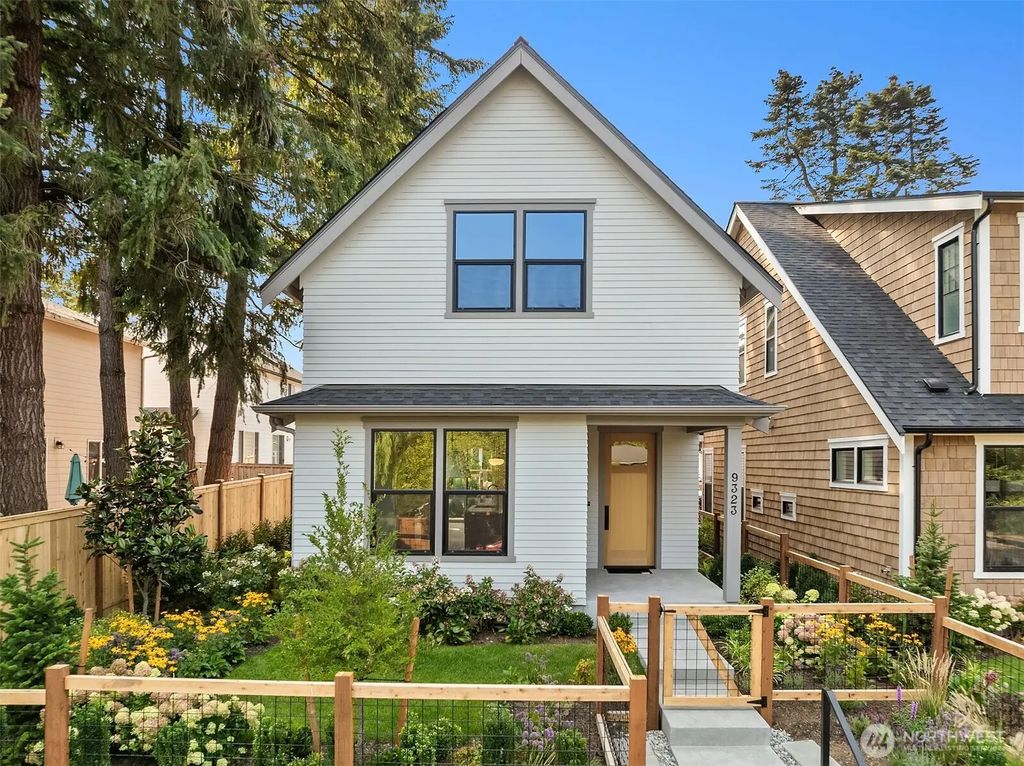9323 126th Avenue Ne, Kirkland