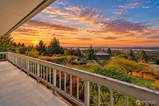 14548 Se 51st Street, Bellevue