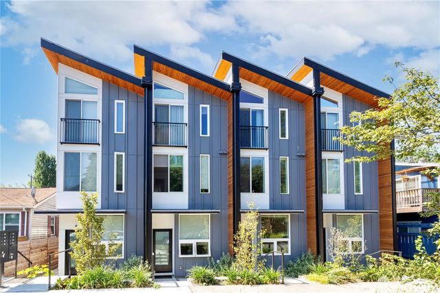 3307 Wetmore Avenue S B, Seattle